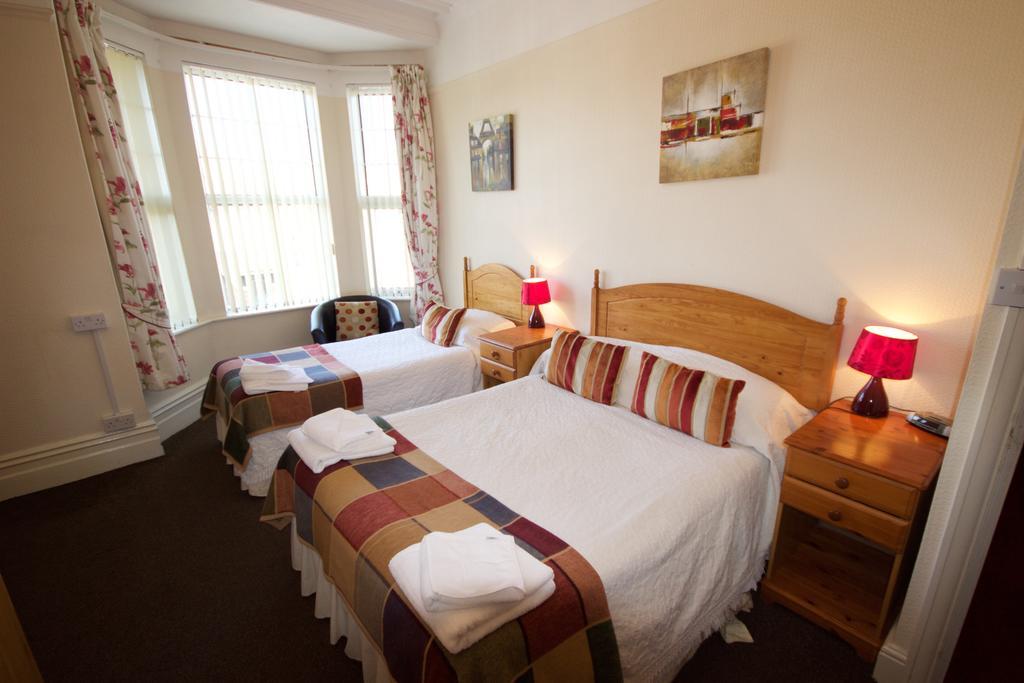 York Lodge Guesthouse ภายนอก รูปภาพ